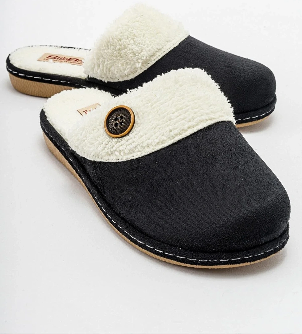 Kaydırmaz Kadın İçi Kürklü Ev Terliği SİYAH