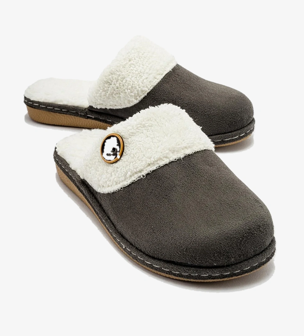 Ccway Kaydırmaz Kadın İçi Kürklü Ev Terliği Füme Si̇yah model görseli