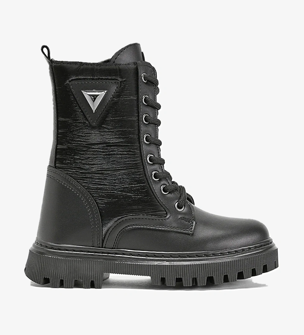 Tonny Black Kız Çocuk Siyah Cilt Termo Taban Bağcıklı ve Fermuarlı Uzun Bot model görseli