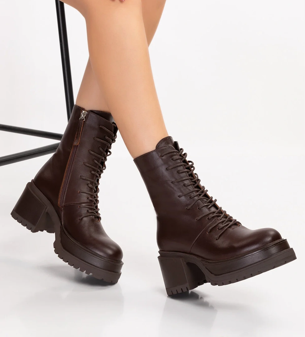 Gondol Kadın Hakiki Deri Kalın Topuklu Bağcıklı Fermuarlı Bot rg.88191