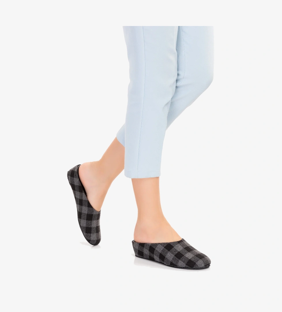 Gondol İçi Deri Ekose Desenli Ev Terliği mik.580