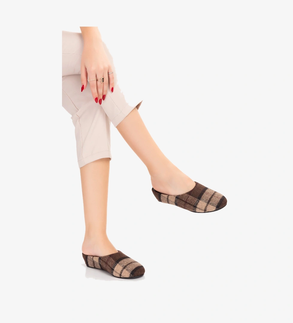 Gondol İçi Deri Ekose Desenli Ev Terliği mik.580