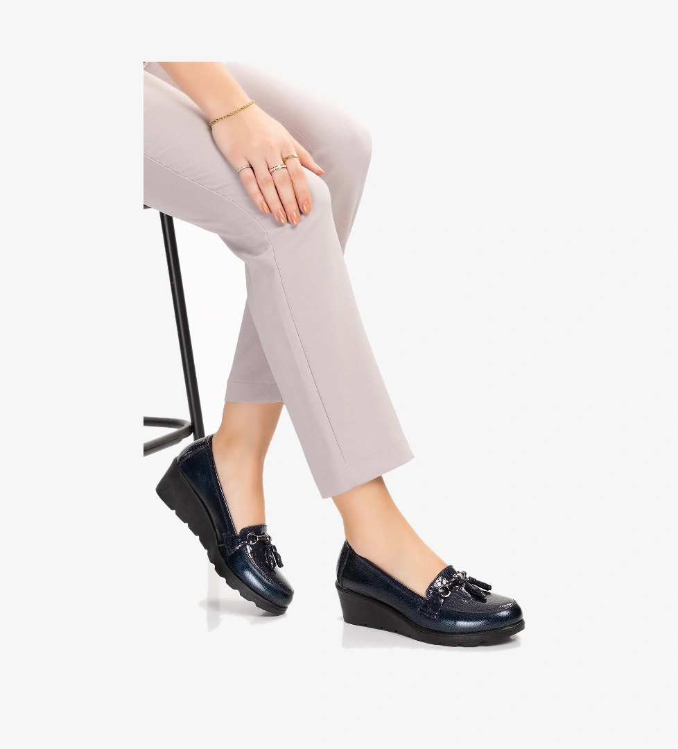 Gondol Kadın Hakiki Deri Dolgu Topuk Rahat Şık Anne Ayakkabısı ell.6821