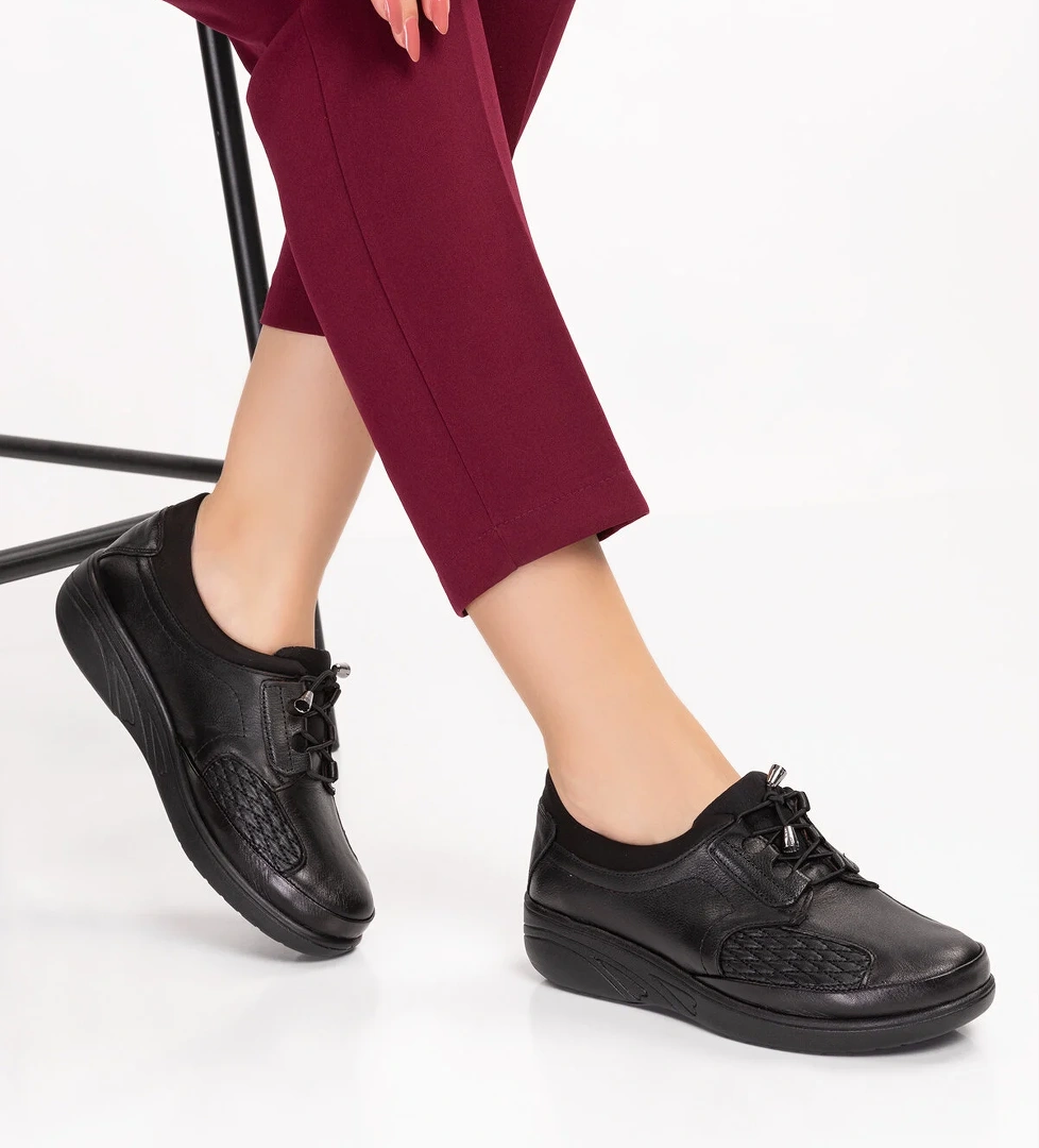 Gondol Hakiki Deri Kadın Kemik Çıkıntısına Özel Ayakkabı at.4204