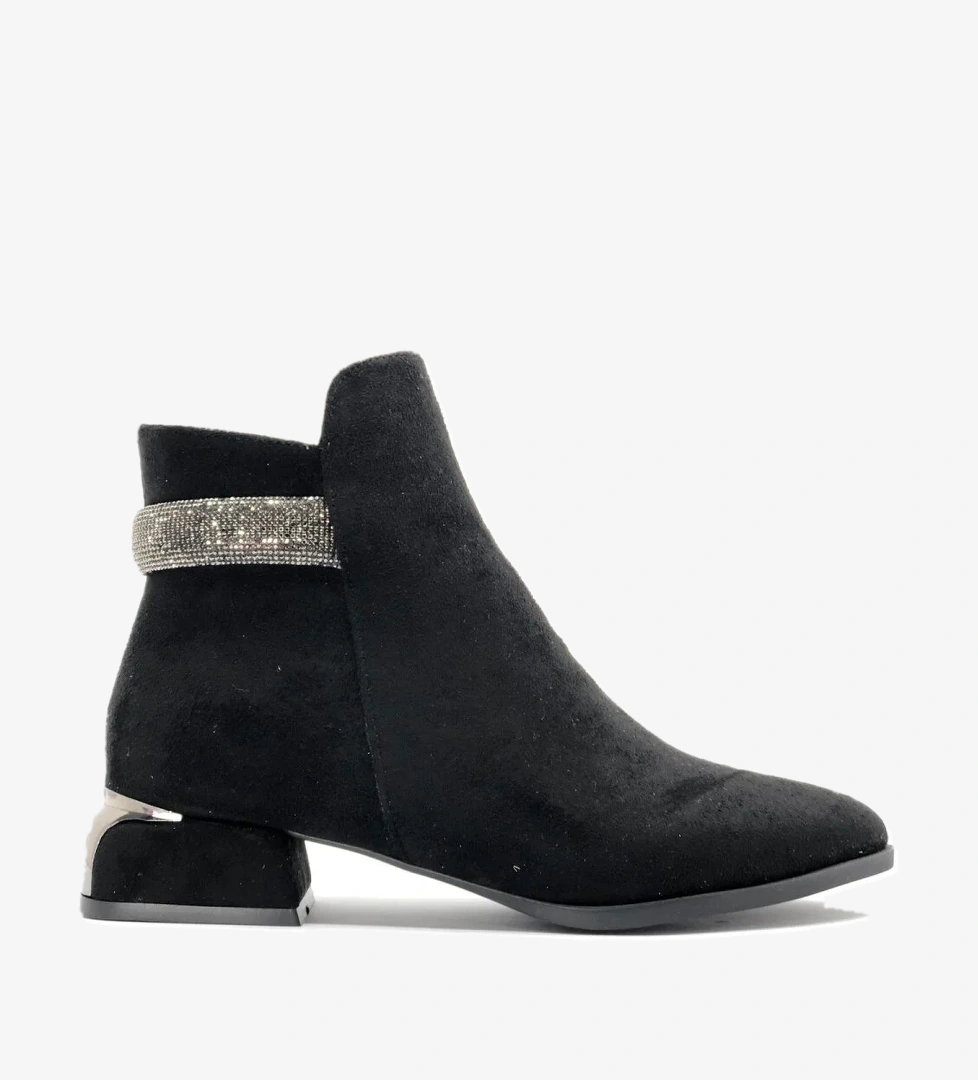 Bilek Taşlı Klasik Düz Taban Kadın Bot - Görsel 1