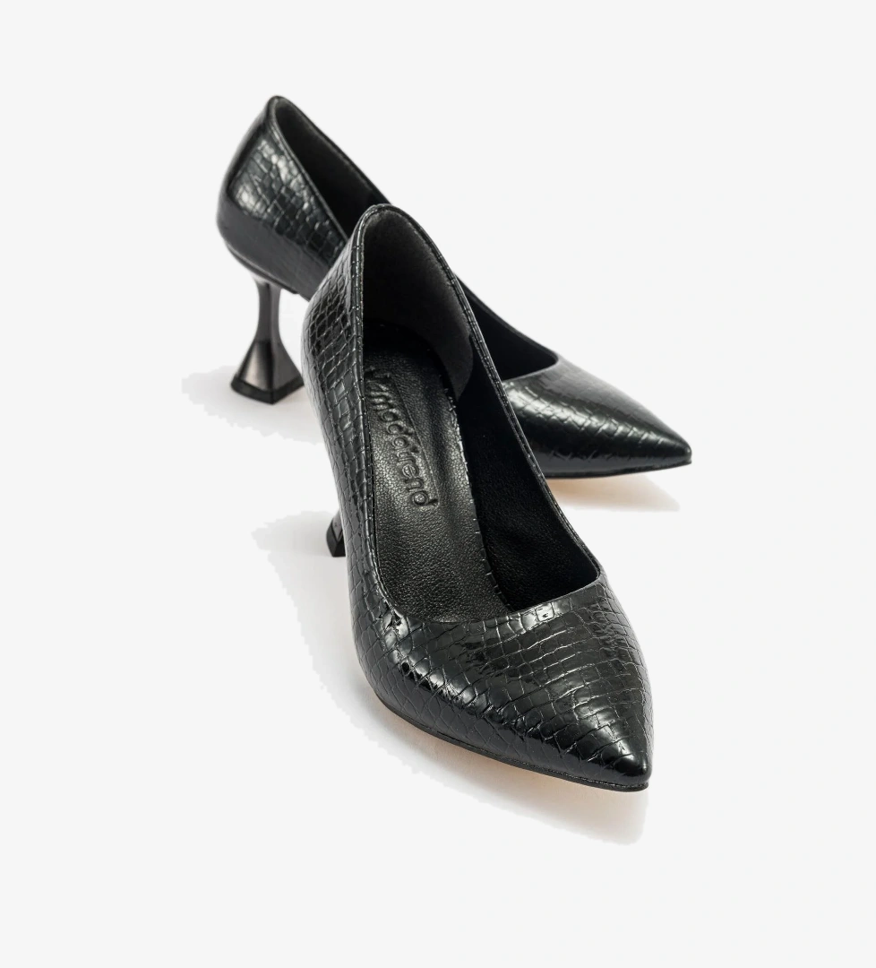 Ccway Kadın Stiletto Si̇yah Ci̇lt Kroko model görseli