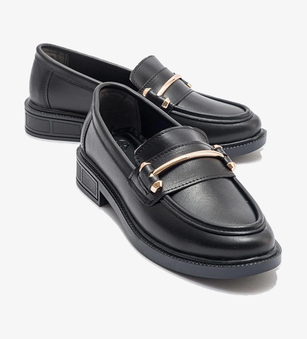 Ccway Kadın İnce Tokalı Ayakkabı Si̇yah Ci̇lt Süet model görseli