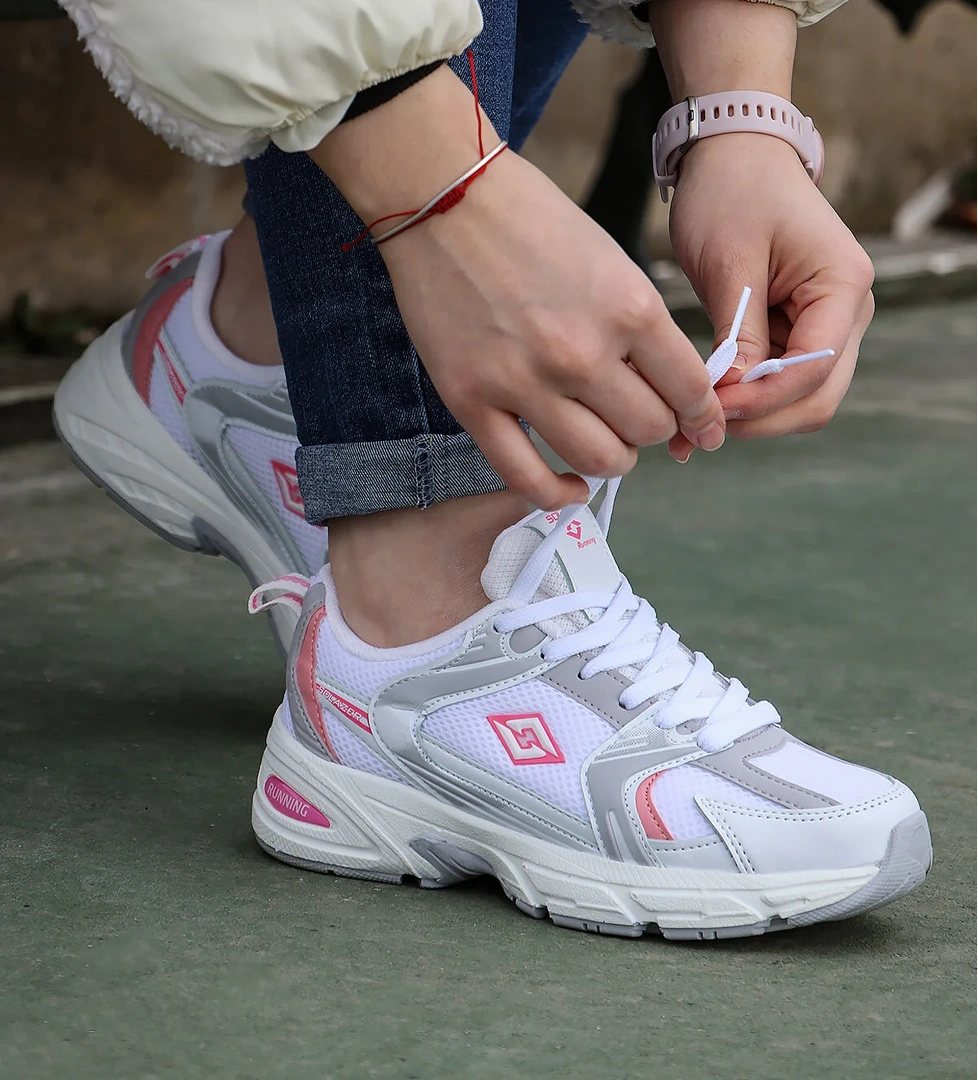 Vojo Vojo New 530 Memory Taban Hafif Unisex Sneaker Spor Ayakkabı model görseli