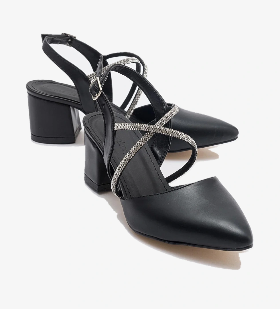 Ccway Kadın Çapraz Taşlı Topuklu Ayakkabı SİYAH CİLT model görseli