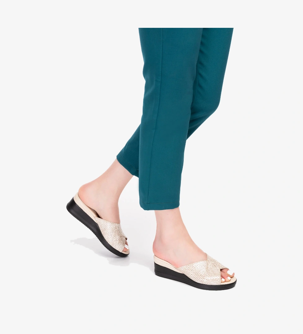 Gondol Hakiki Deri Ev Terliği özl.2763 - Görsel 1