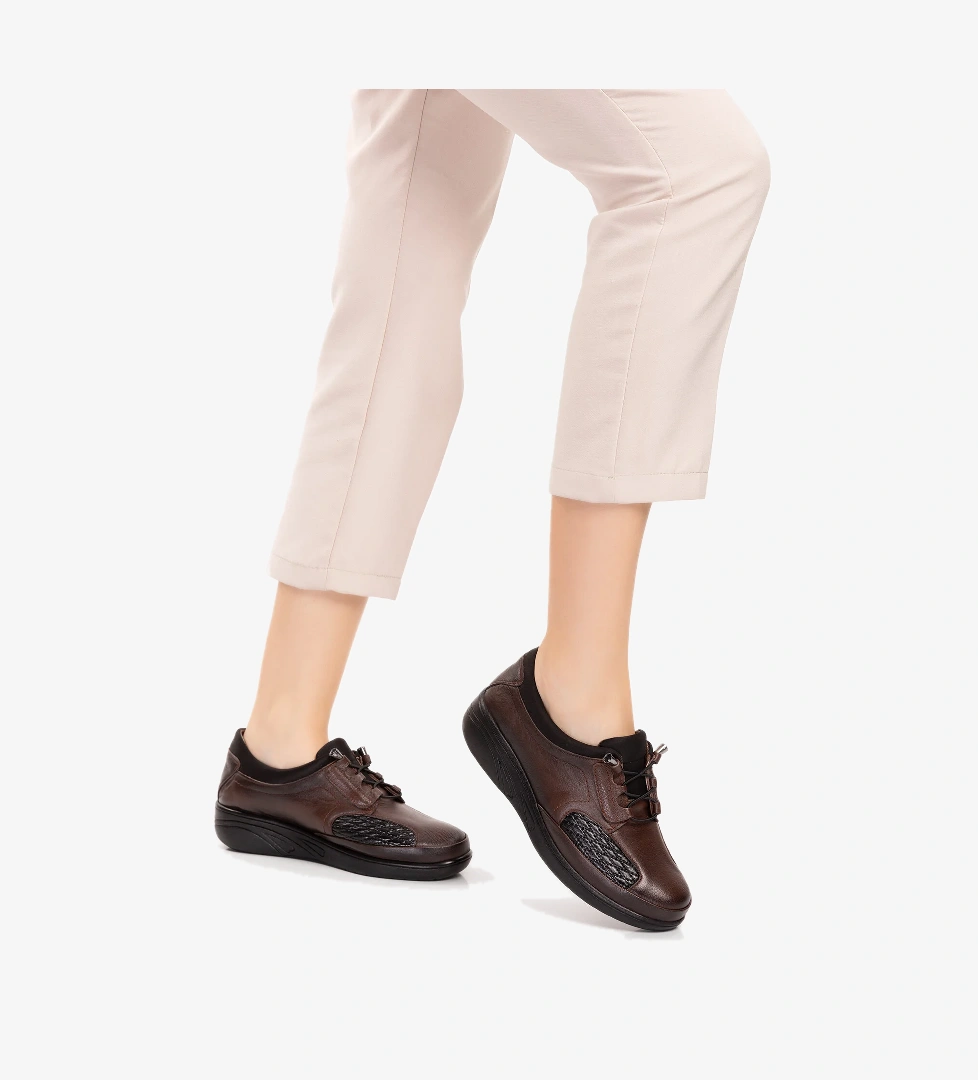 Gondol Hakiki Deri Kadın Kemik Çıkıntısına Özel Ayakkabı at.4204