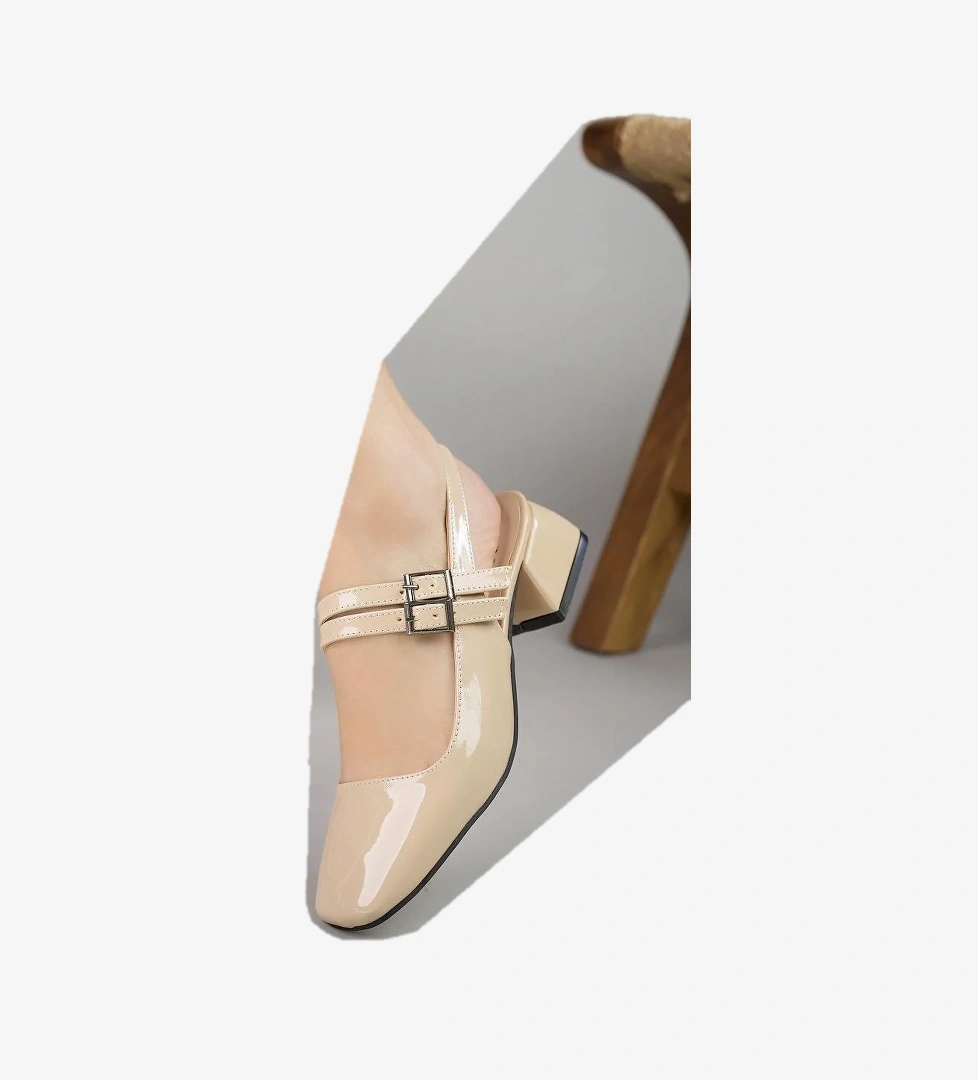 JANE Garantili Arkası Açık Kare Burunlu Kadın Günlük Kısa Topuklu Ayakkabı