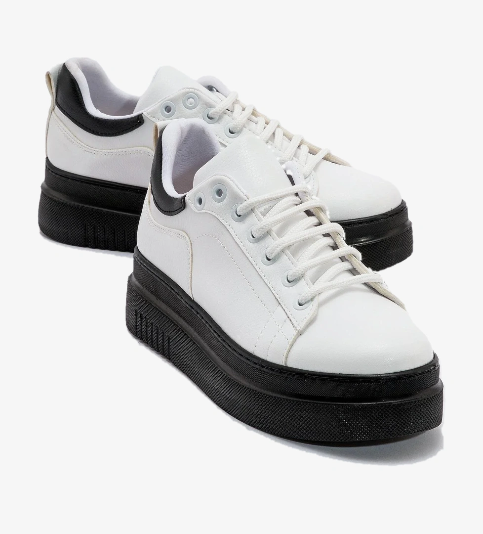 Kaydırmaz Kadın Spor Ayakabı BEYAZ SİYAH - Görsel 1