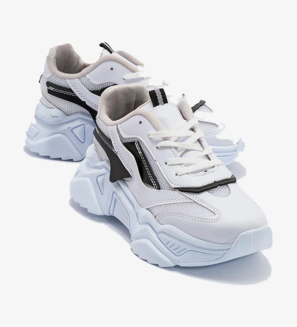 Ccway Kadın Anorak Spor Ayakkabı Si̇yah Beyaz model görseli