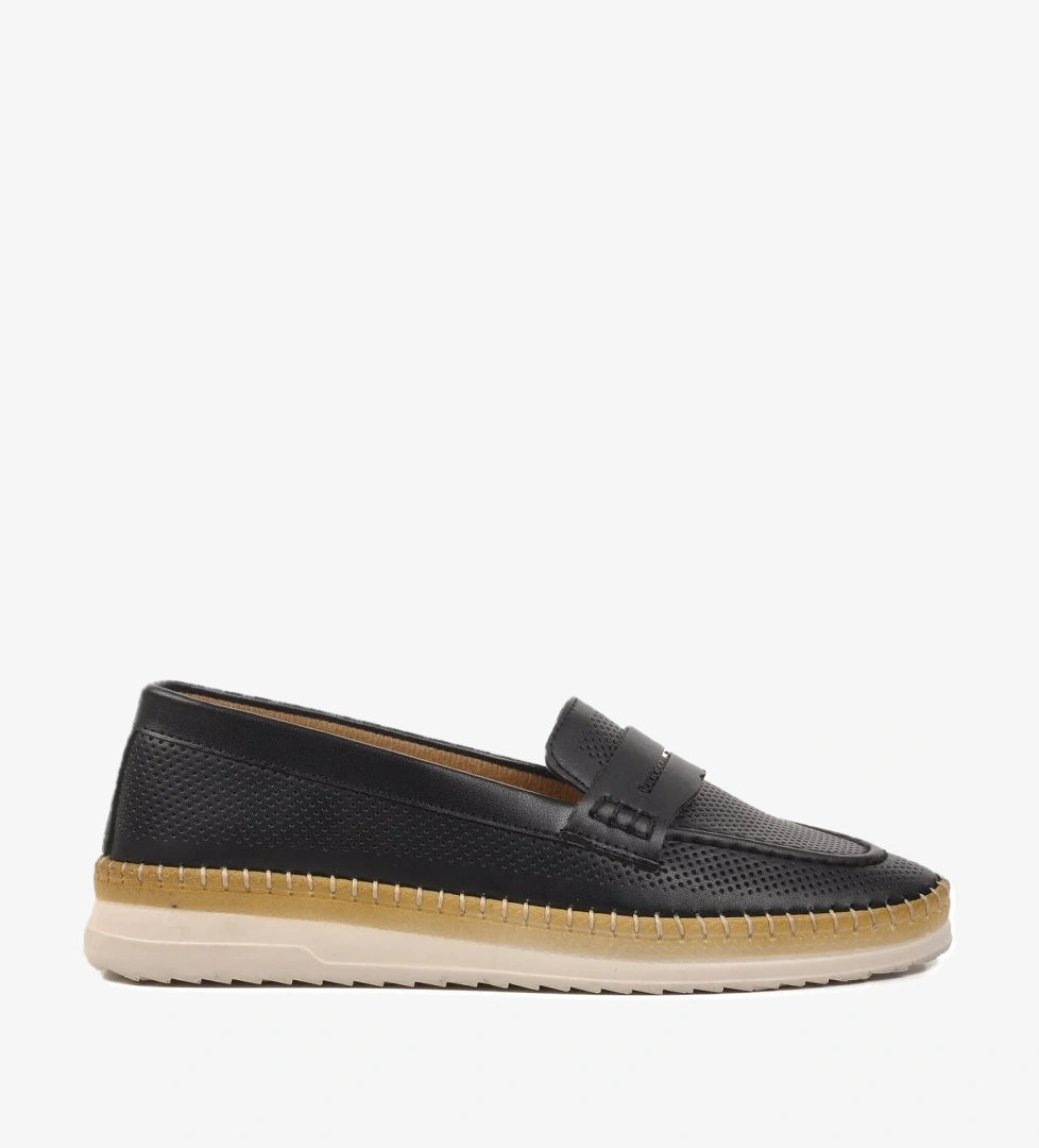 651495 Siyah Kadın Günlük Ayakkabı - Görsel 1