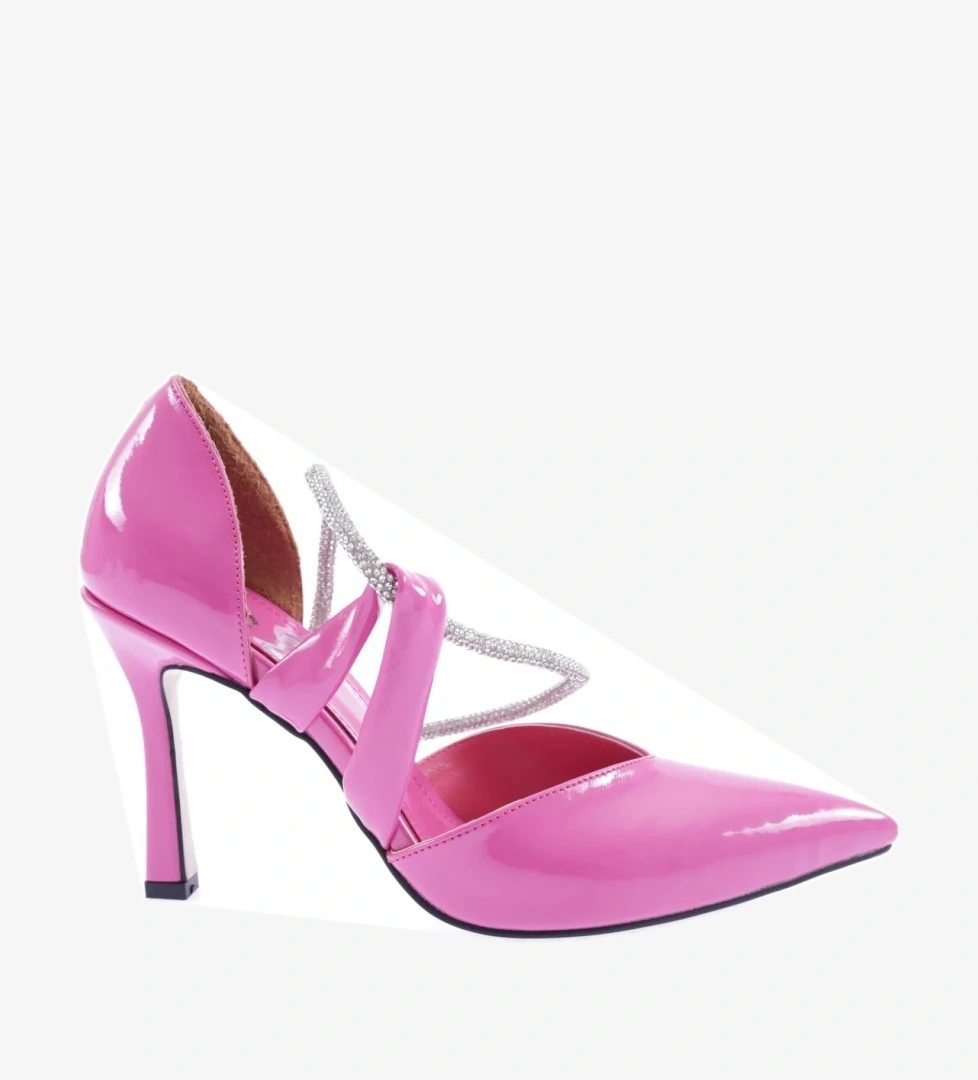 7706-23Y Kadin Sivri Burun Parmak Dekolteli Yanlar Açik Taşli Bant Atmali Topuklu Ayakkabi