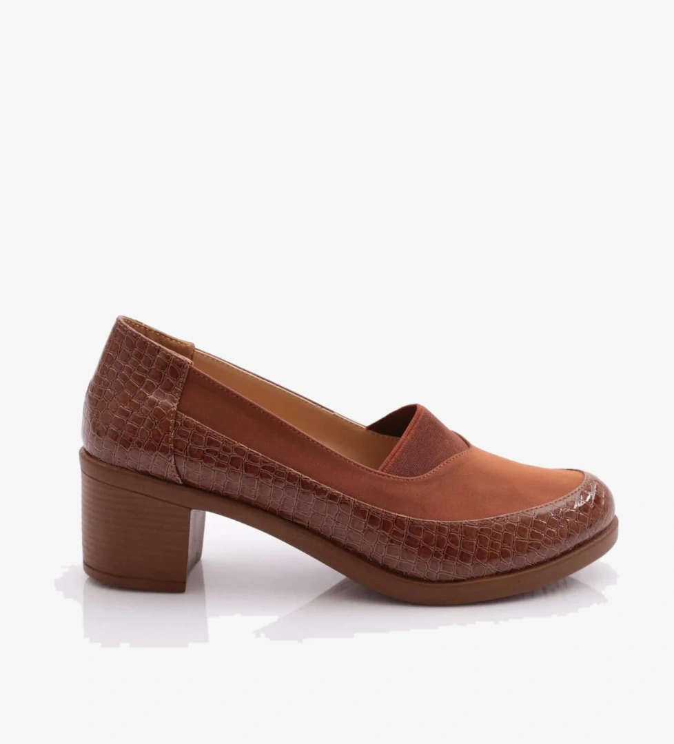 Dgn 23021 Kadin Topuklu Ayakkabi model görseli