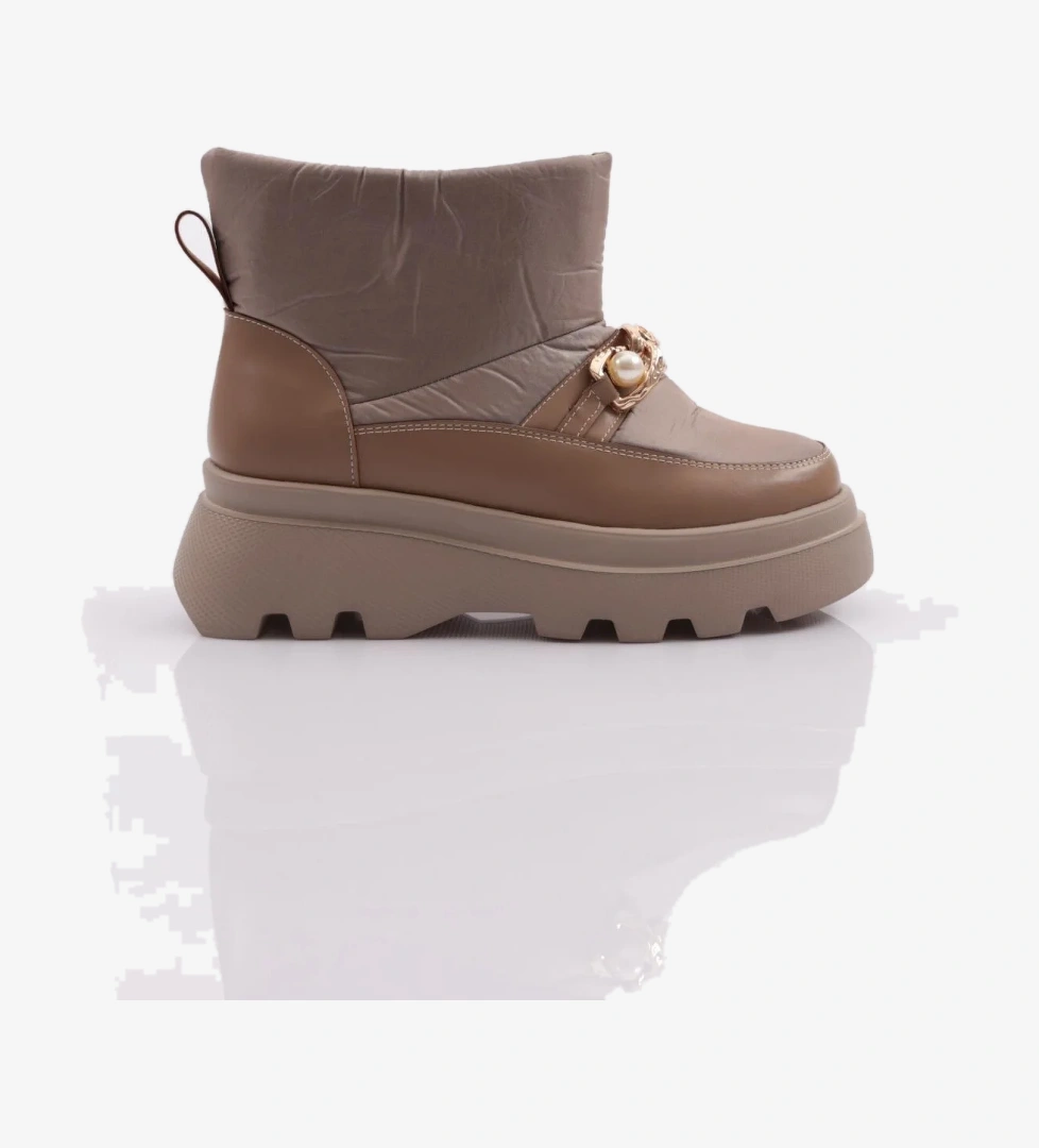 Es808 Kadin Kalin Zincir Aksesuarli İnci Taşli Bot