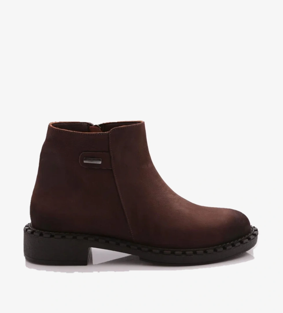 Dgn 043 Kadin Tokali Klasik Bot model görseli