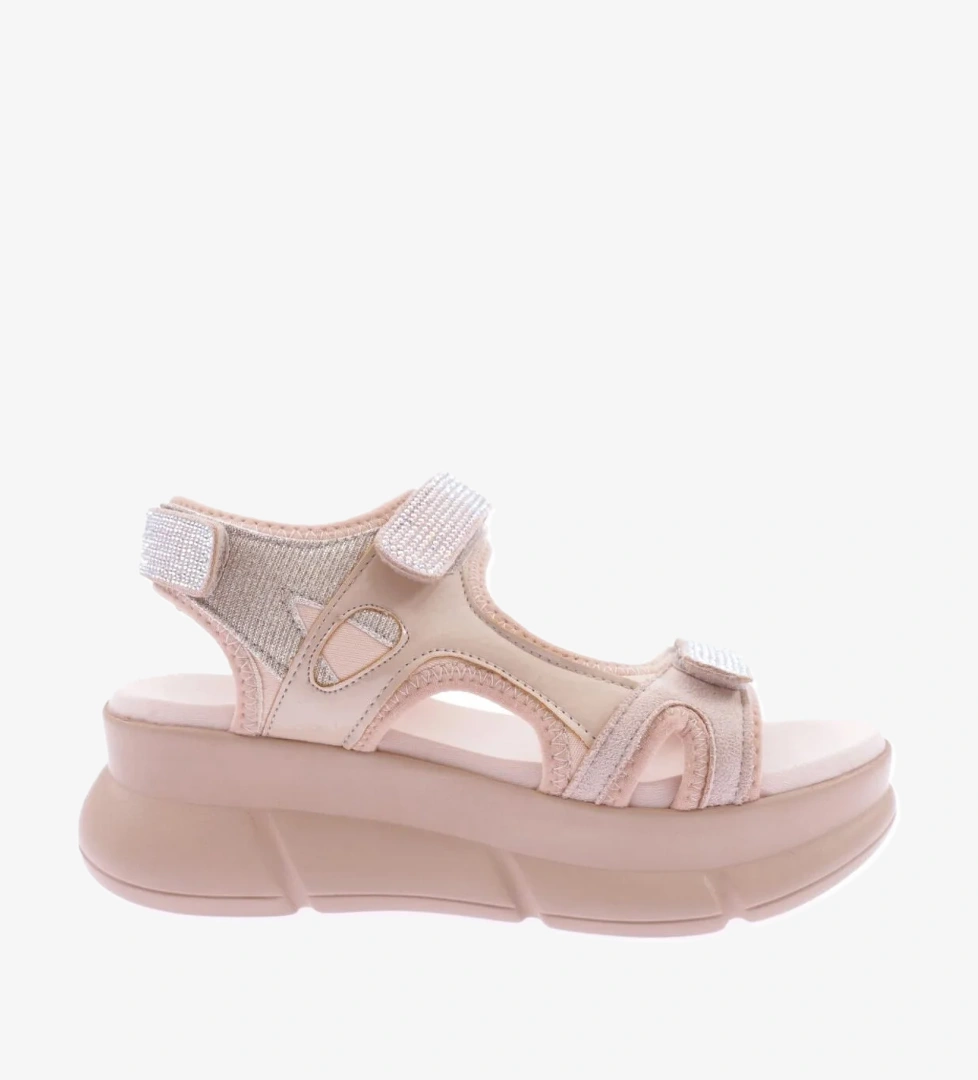 Dgn 4940-22y Kadin Kalin Taban Si̇lver Taşli Cirtli Sandalet model görseli