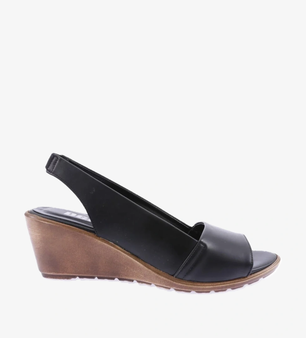 Dgn 7119-22Y KADIN DOLGU TABAN SANDALET model görseli