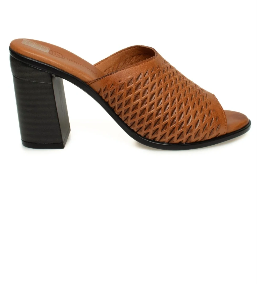 D24Yt-2370Z Topuklu Taba Kadın Terlik