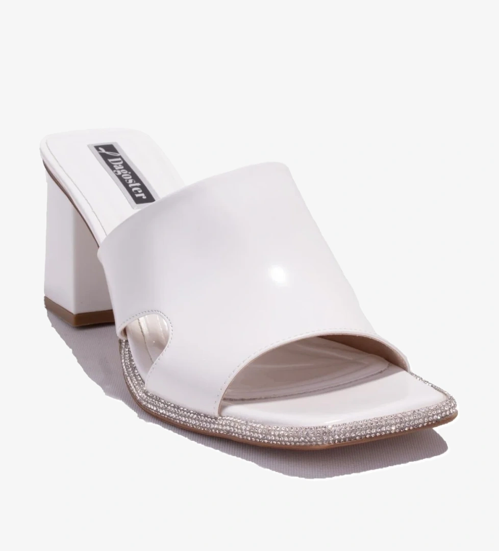 DZA07-1136745 Beyaz Rugan Klasik Taşlı Topuklu Kadın Terlik - Görsel 1