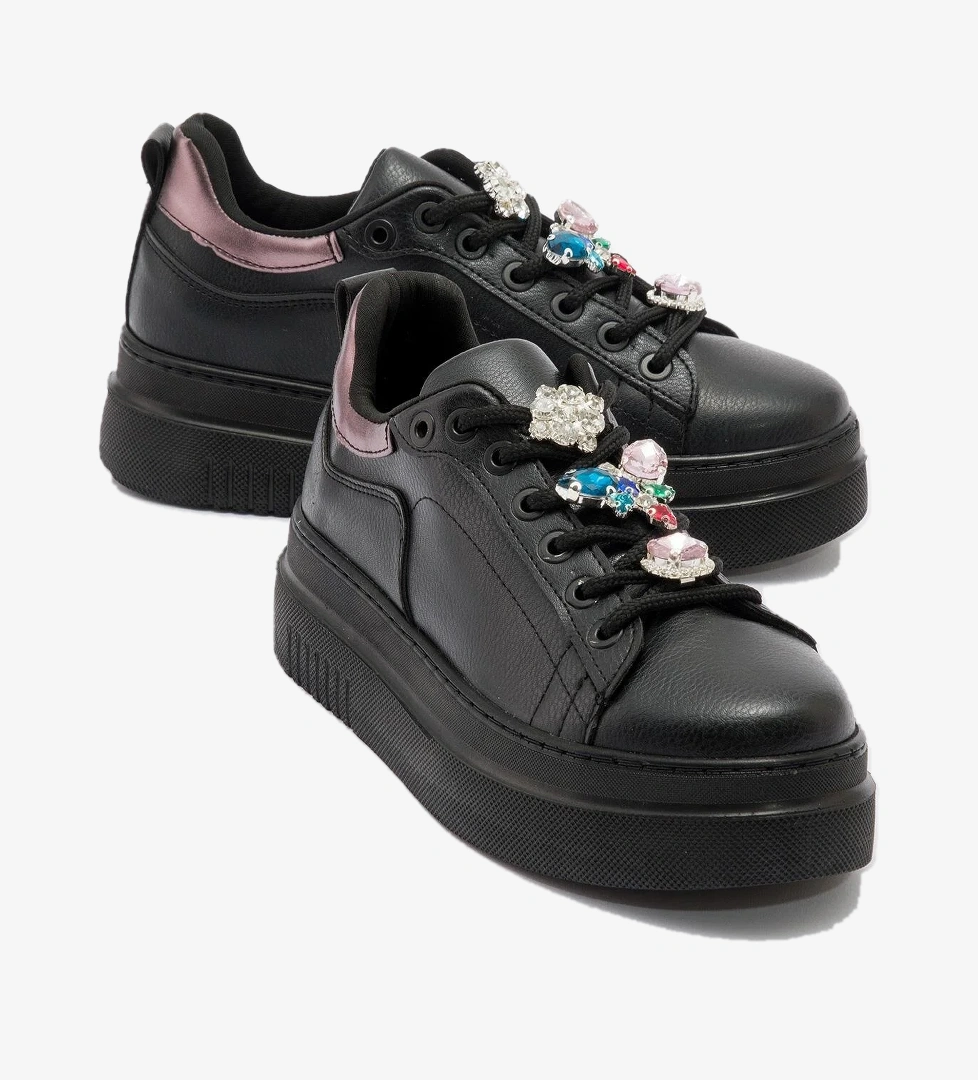 Kaydırmaz Kadın Spor Ayakabı SİYAH GÜMÜŞ