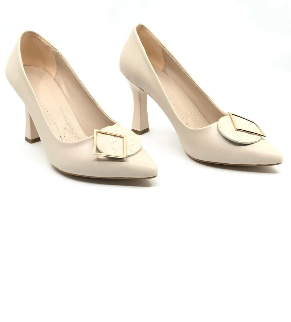 Feles Toka Detaylı Stiletto Kadın Topuklu Ayakkabı model görseli