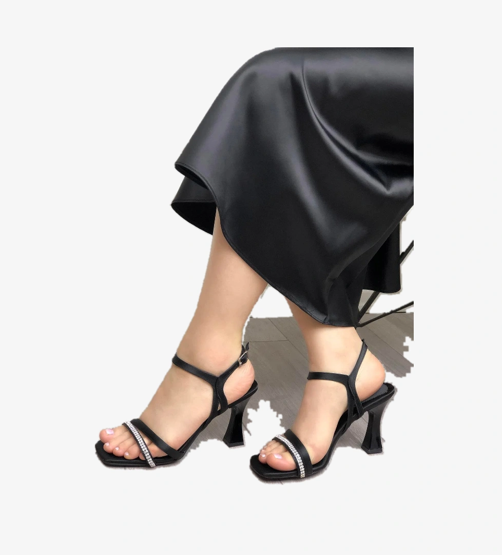 Çift Şerit Taş Biyeli Topuklu Kadın Abiye Ayakkabı