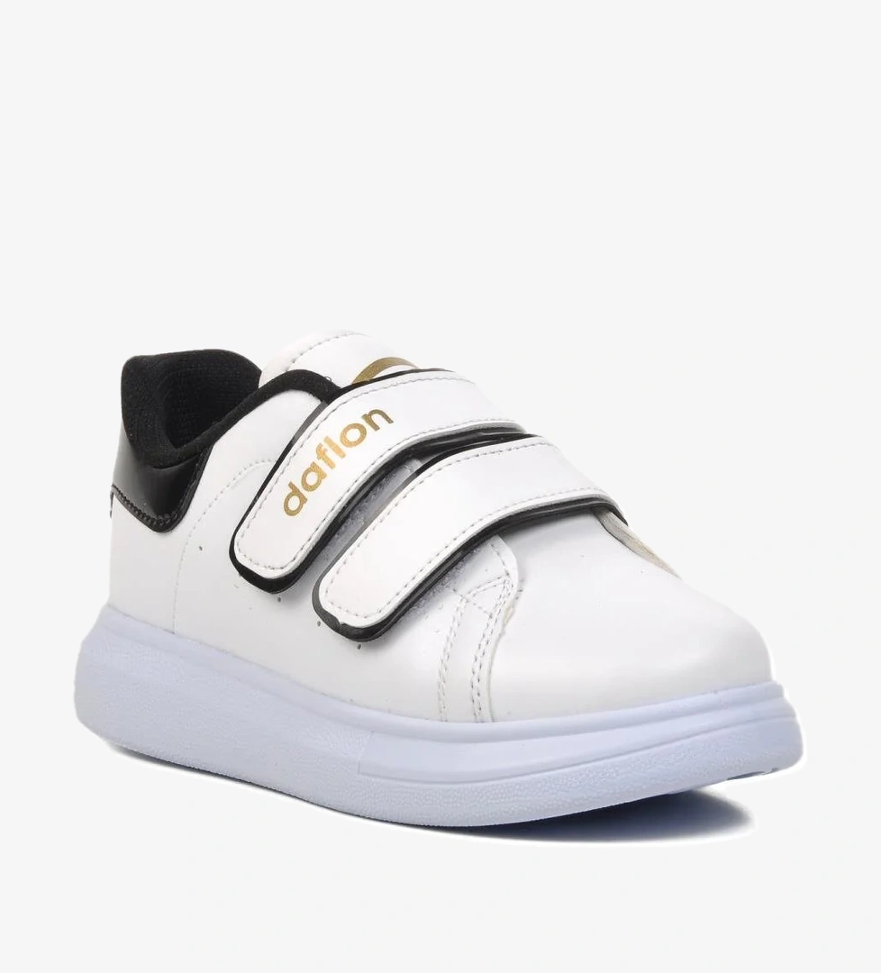 Ayakmod 072-F Beyaz-Siyah Rugan Cırtlı Çocuk Sneaker model görseli