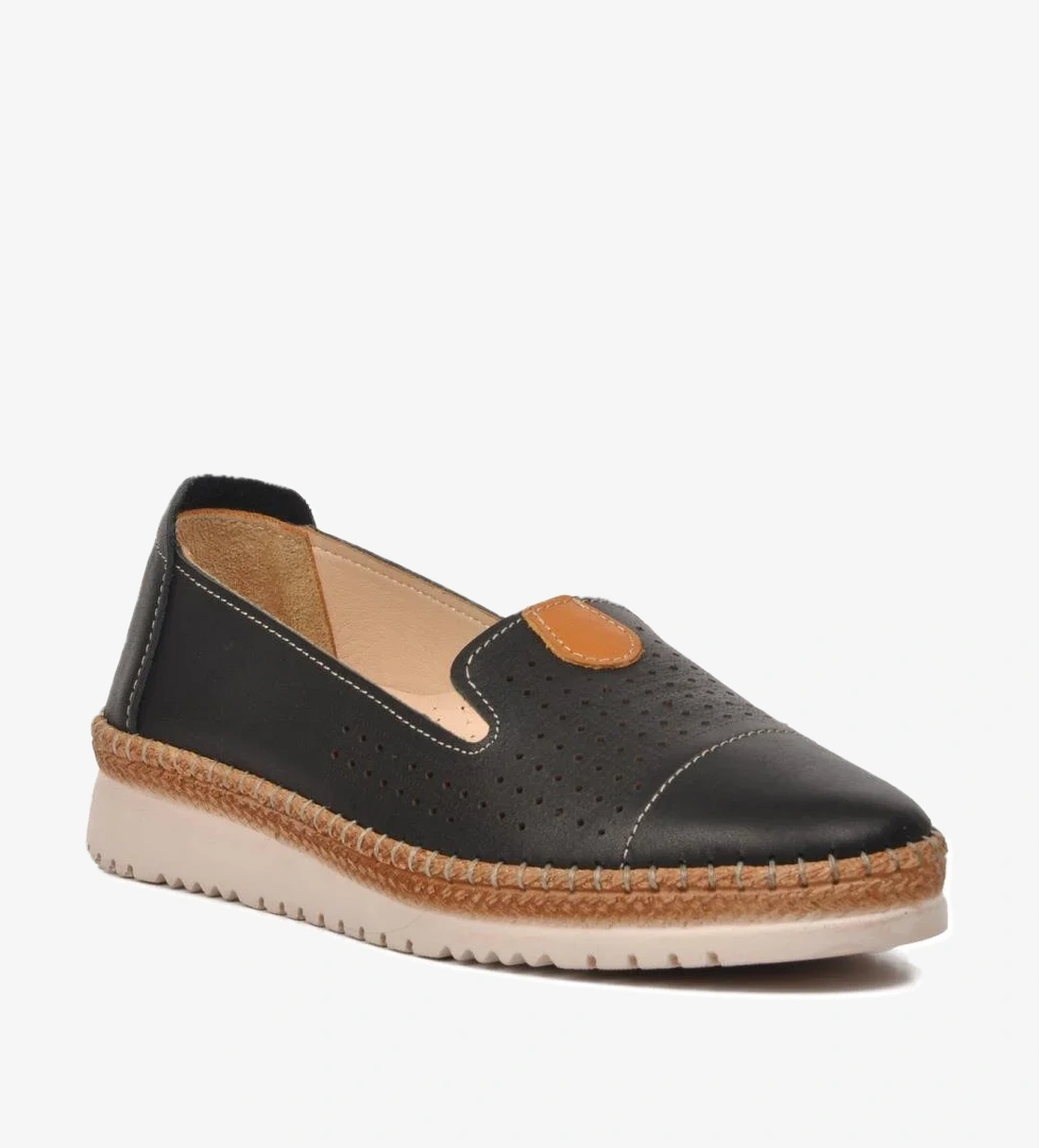 574141 Siyah Hakiki Deri Kadın Günlük Ayakkabı - Görsel 1