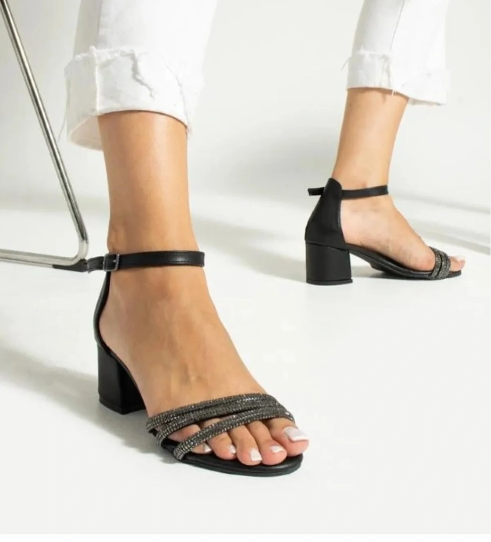 Üç Şerit Taşlı 6 cm Topuklu Kadın Abiye Ayakkabı