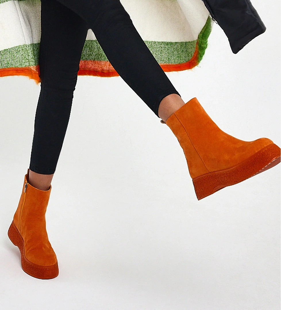 Kadın Oranj Süet Yüksek Poli Taban Fermuarlı Süet Bot