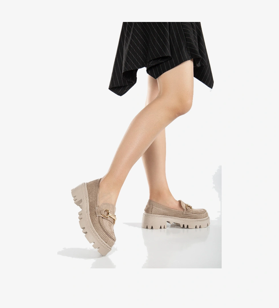 Kadın Ten Süet Rahat Kalıp Yüksek Poli Taban Önü Tokalı Loafer