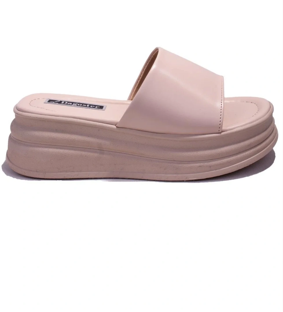 Dagoster Dza07-1241302 Ten Siyah Spor Topuklu Kadın Terlik model görseli