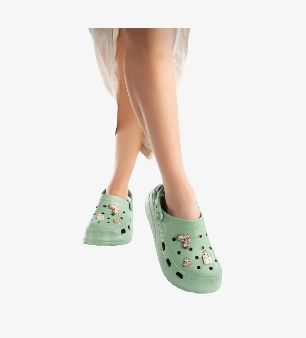 Yüksek Taban Aksesuarlı Kadın Sandalet YEŞİL