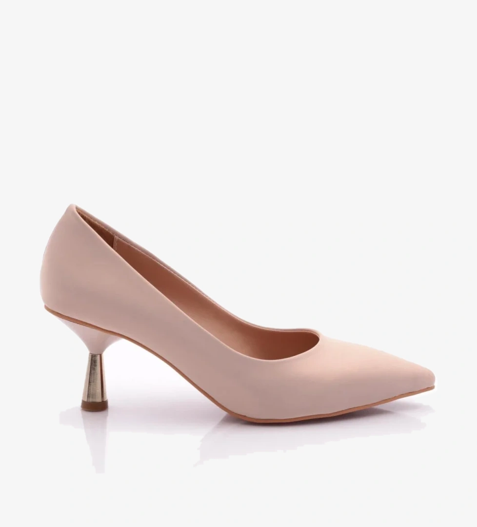 340-1 Kadin Sivri Burun Parmak Dekolteli Topuklu Ayakkabi - Görsel 1