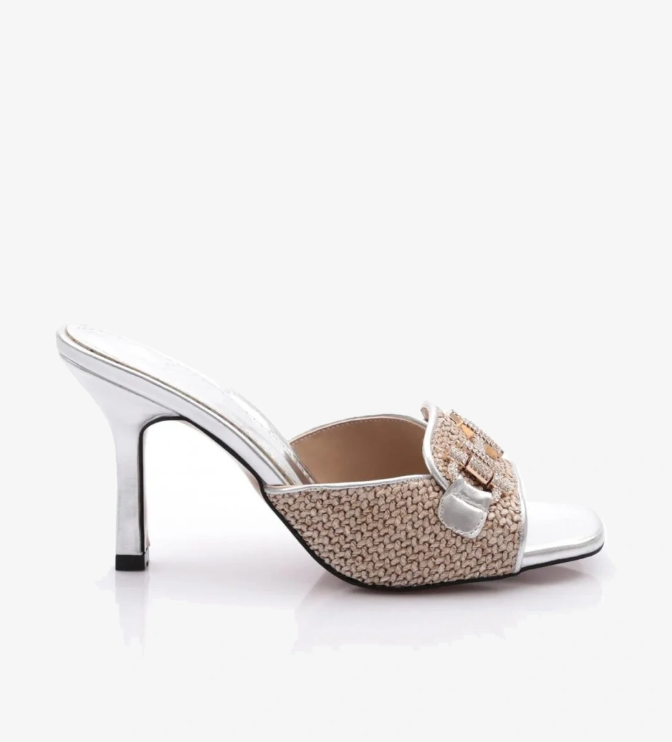 6304 Kadin Metal Aksesuarli Topuklu Terlik