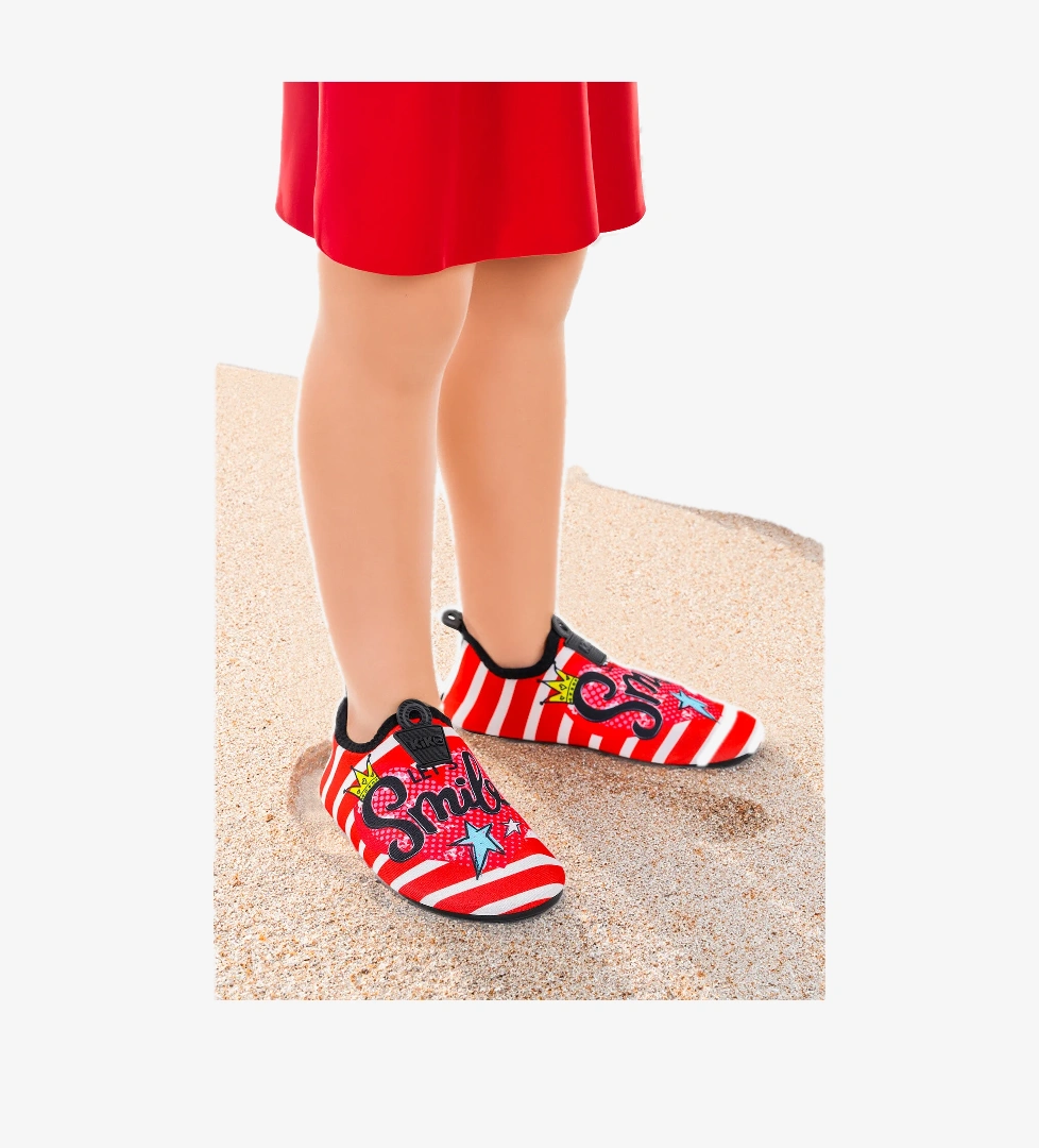 Kiko Kids Smile Havuz Plaj Kız Çocuk Deniz Ayakkabısı 7532 model görseli