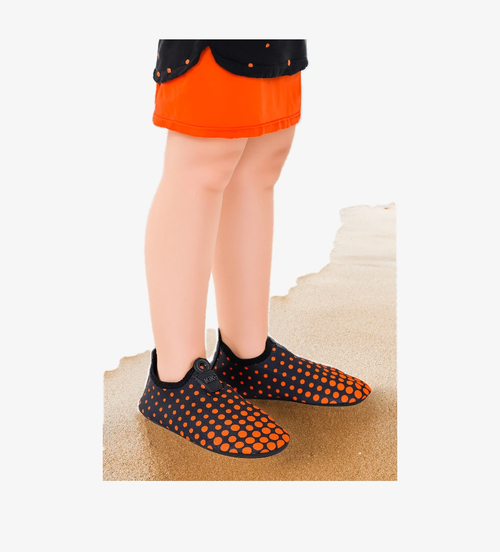 Point Havuz Plaj Kız Çocuk Deniz Ayakkabısı Siyah - Turuncu