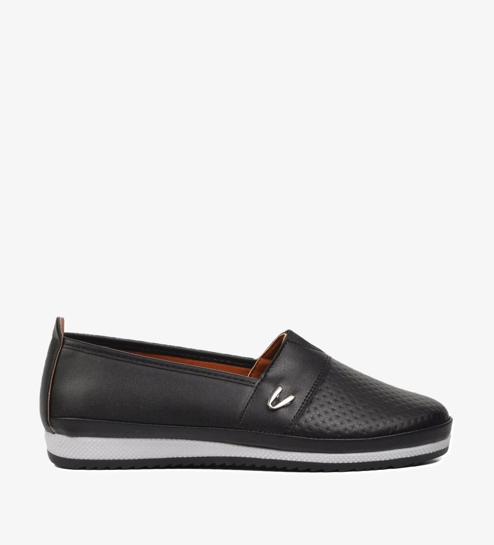 063 Siyah Kadın Günlük Ayakkabı