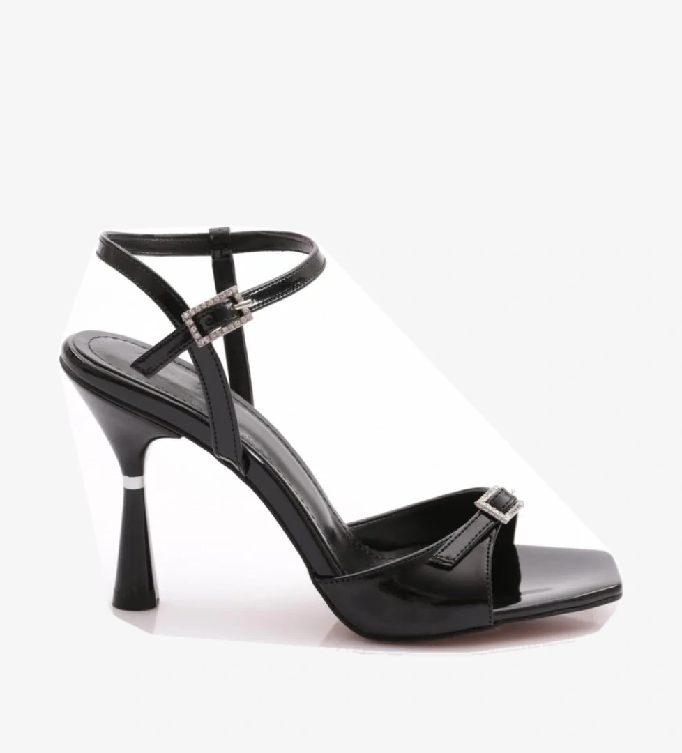 Dgn 68-1 Kadin Bilekten Bağlamali Topuklu Ayakkabi model görseli