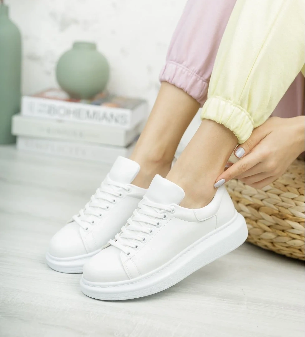 Chekich CH257 CBT Estrella Kadın Ayakkabı BEYAZ model görseli