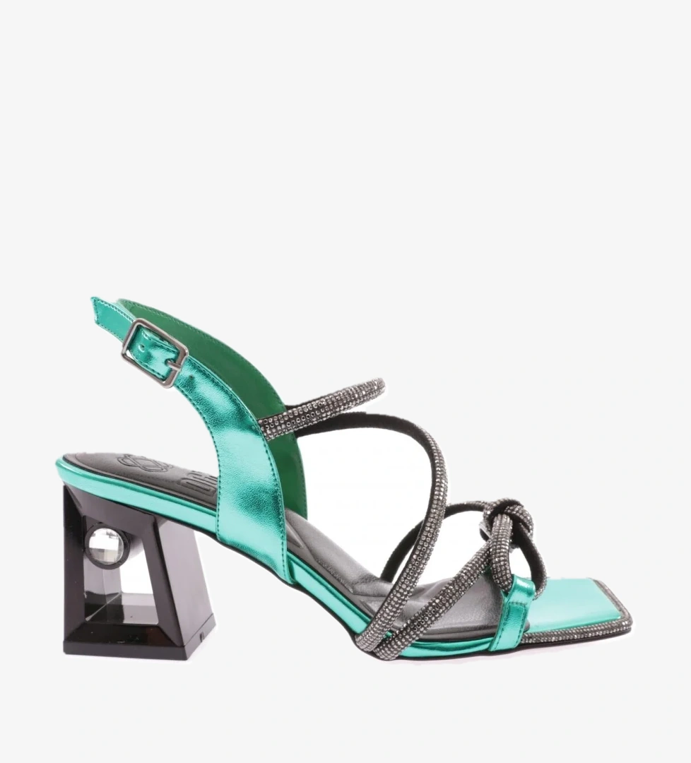 615-23Y Kadin Silver Taş Fiyonklu Kristal Taşli Topuklu Sandalet