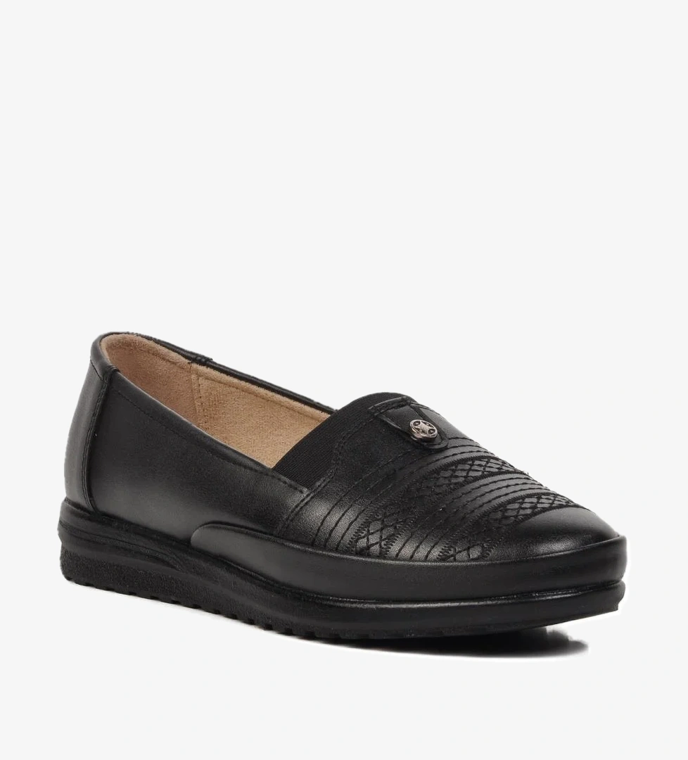 190 Siyah Kadın Günlük Ayakkabı