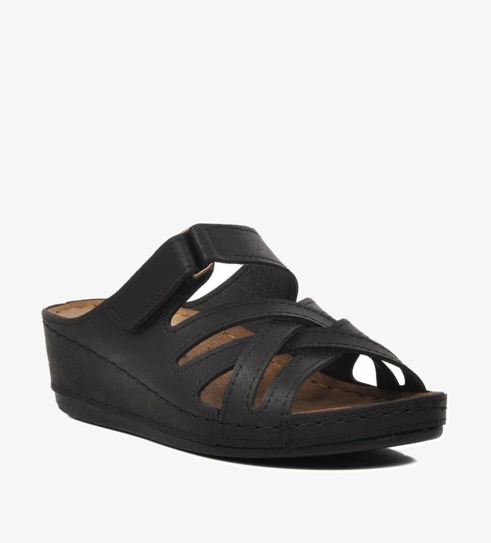 09-977 Siyah Kadın Dolgu Topuk Terlik