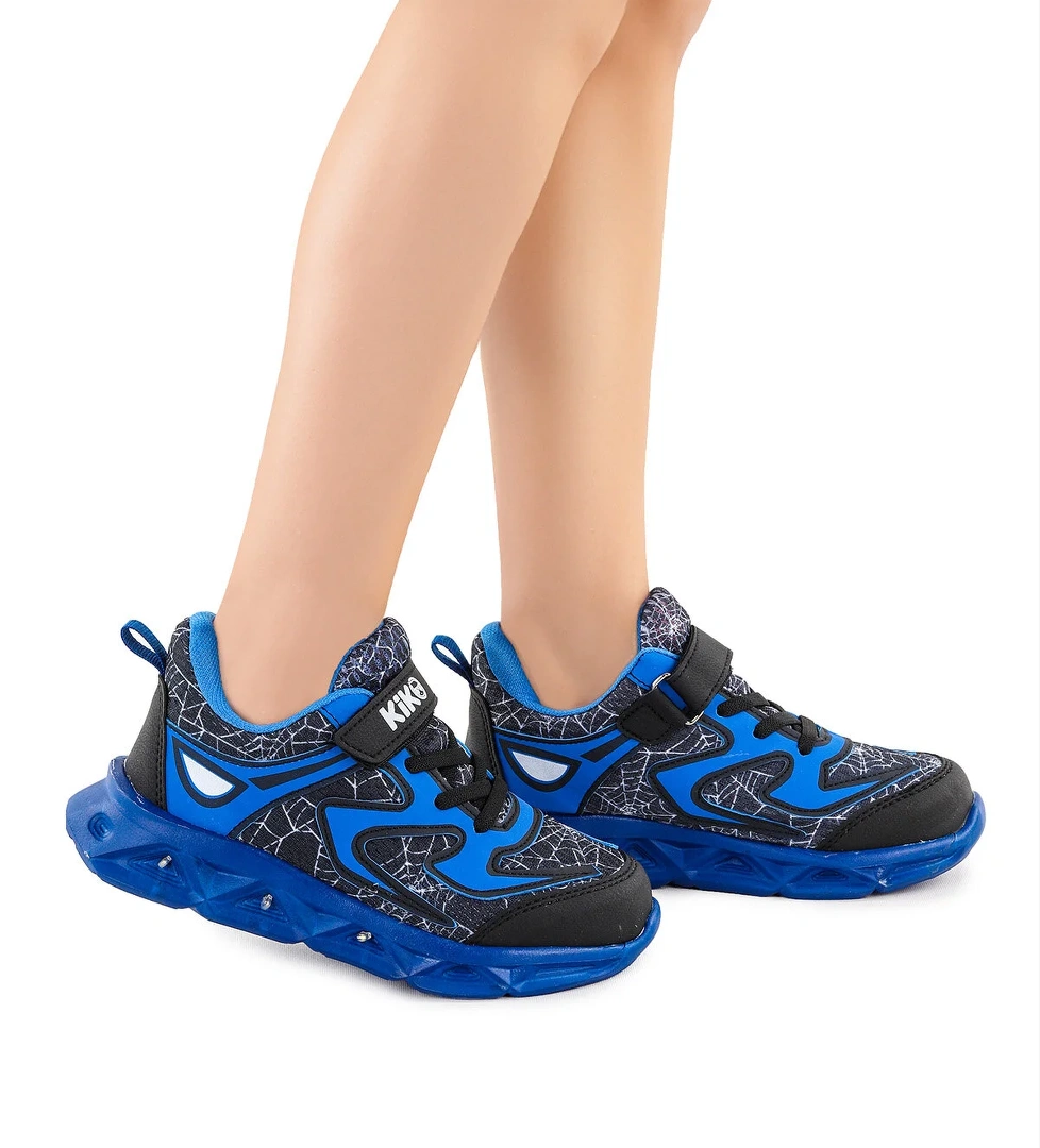 Kiko Kids Spider Cırtlı Işıklı Erkek Çocuk Spor Ayakkabı Beyaz Lacivert model görseli