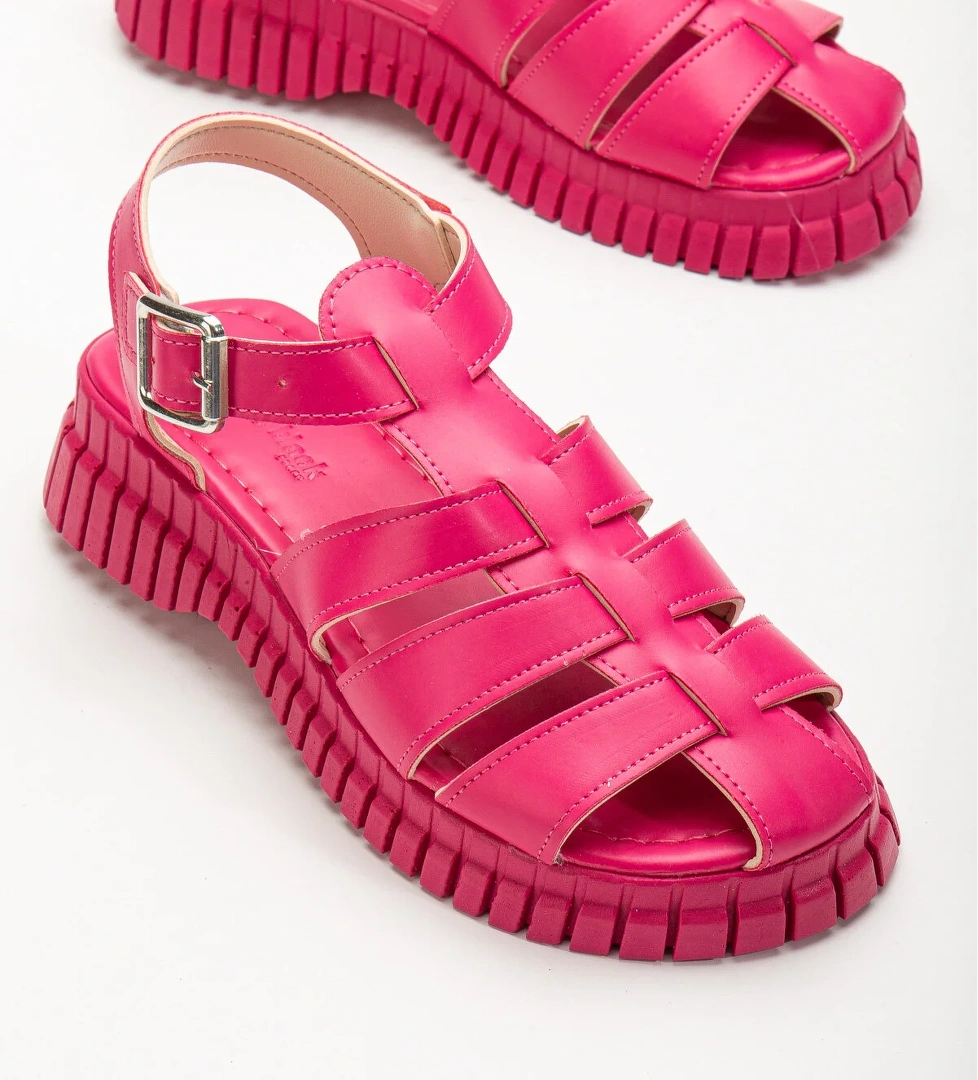 Kadın Fuşya Kalın Poli Taban Bilekten Bağlamalı Üç Bantlı Sandalet