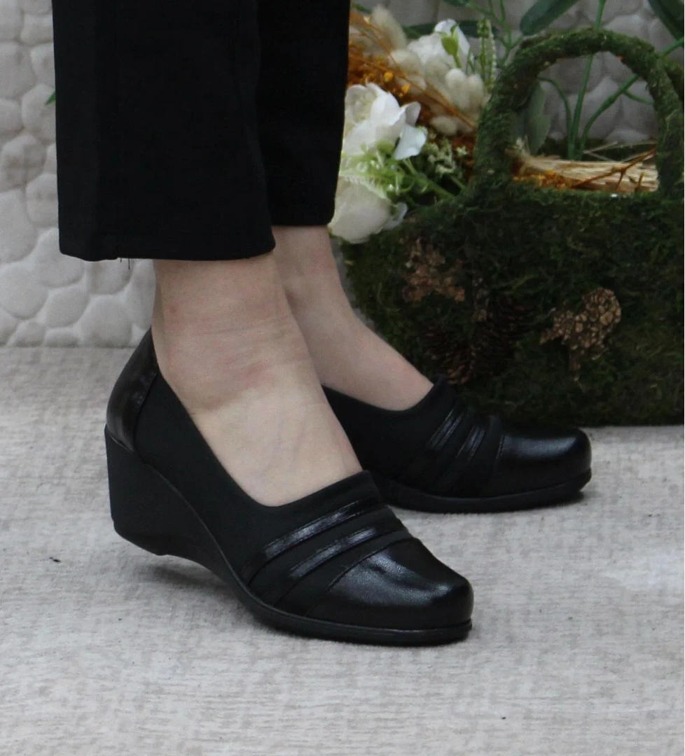 Fort Nfx 42014 Siyah Hafif Rahat Dolgu Taban Şık Kadın Günlük Ayakkabı model görseli